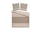 Beige dekbedovertrekset met twee kussens en een gestreept patroon.