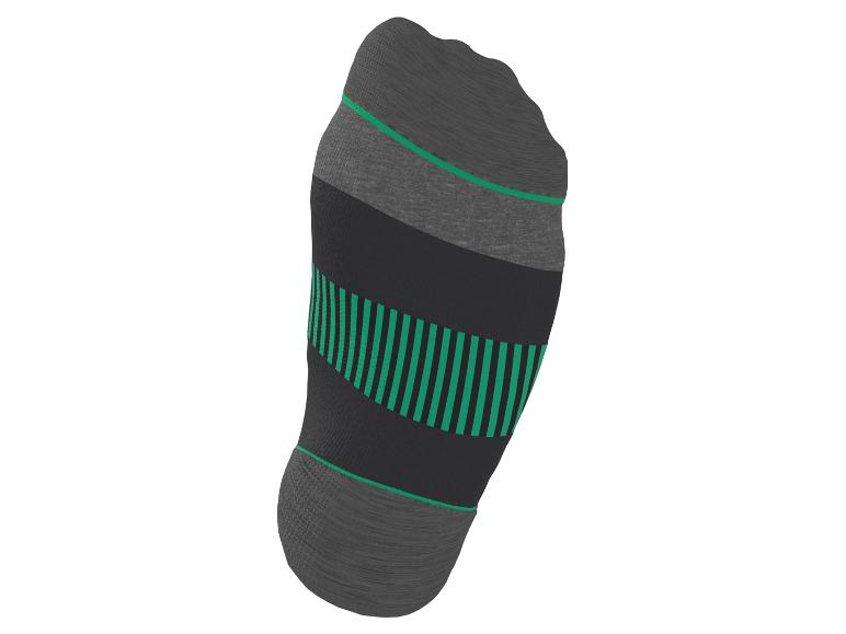 Donkergrijze en zwarte sok met groene strepen