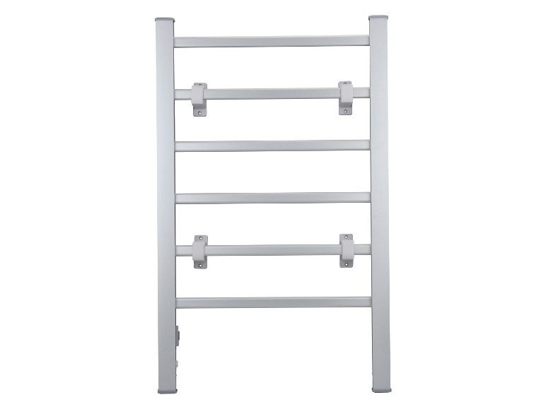 Elektrische handdoekdroger voor wandmontage, zilverkleurig.