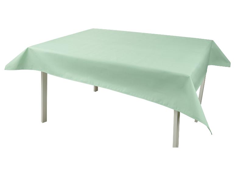 Lichtgroene rechthoekige tafelkleed.