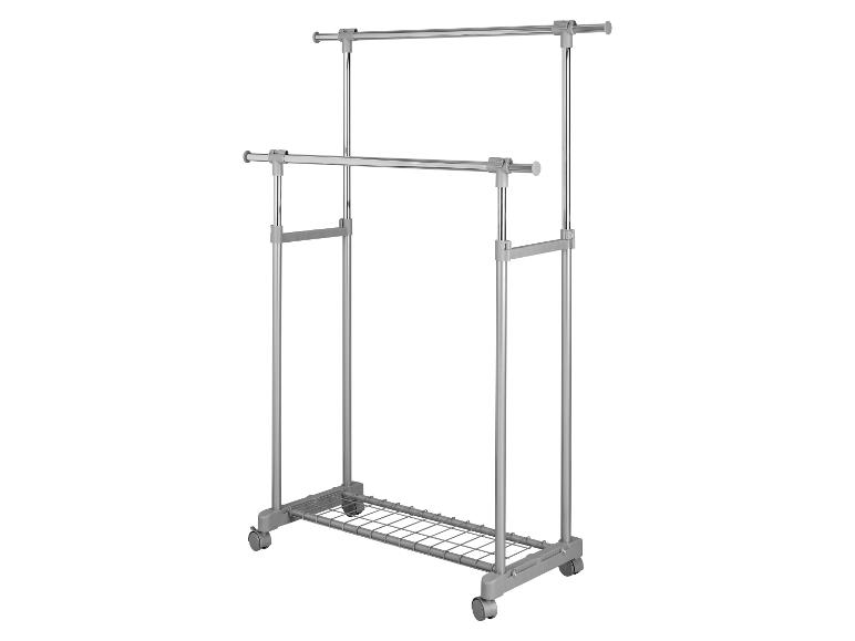Grijs kledingrek met twee stangen en wielen