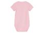 Een roze babypakje met korte mouwen.