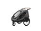 Grijs-zwarte Hauck fietskar en kinderwagen met bruine handgreep.