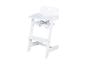 Witte verstelbare houten kinderstoel met dienblad en veiligheidsharnas