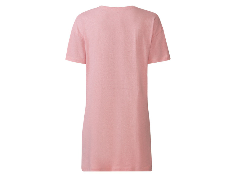 Een roze t-shirtjurk voor dames.