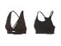 Twee zwarte sportbeha's, één met gekruiste bandjes, de andere met dunne bandjes