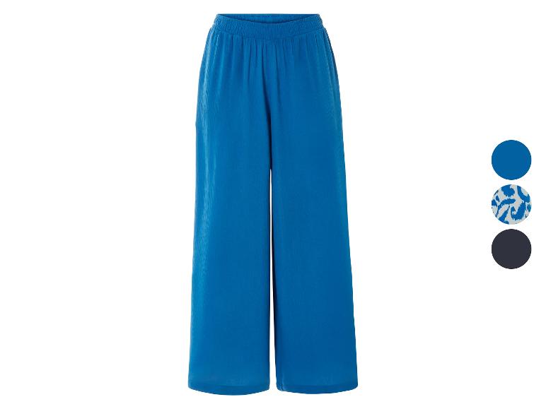 Wijde, kobaltblauwe broeken, ook verkrijgbaar in prints en donkerblauw.