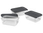 Drie transparante opbergdozen met grijze deksels.