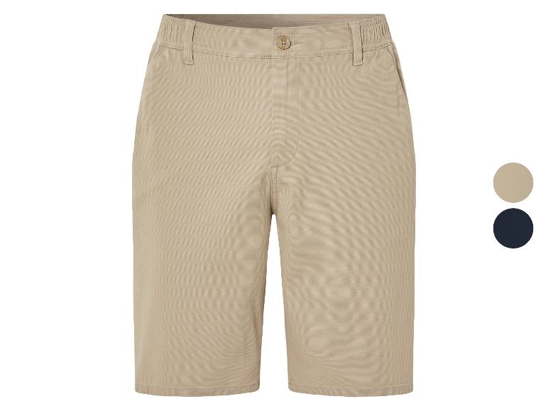 Beige en donkerblauwe shorts; verkrijgbaar in meerdere kleuren.
