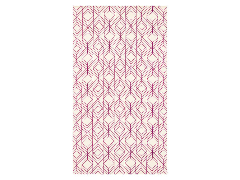Een beige handdoek met een geometrisch patroon in roze