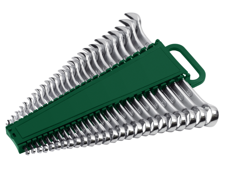 Set ringsleutels in een groene houder.