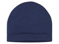 Een donkerblauwe gebreide beanie.
