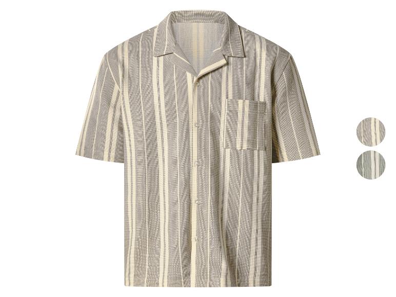 Heren gestreept overhemd met korte mouwen en kraag, in grijs-beige.