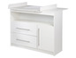 Witte commode met commodelade en opklapbaar commodeblad