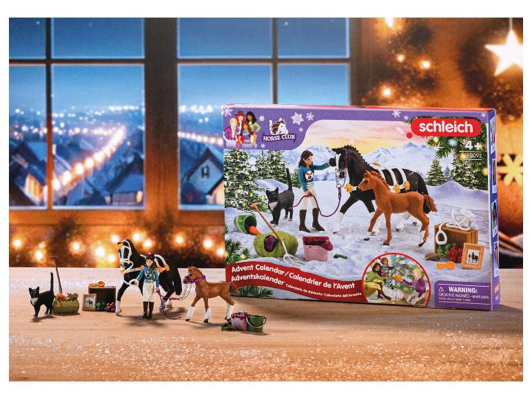 Schleich Horse Club adventskalender met paarden en accessoires in een winterse setting.