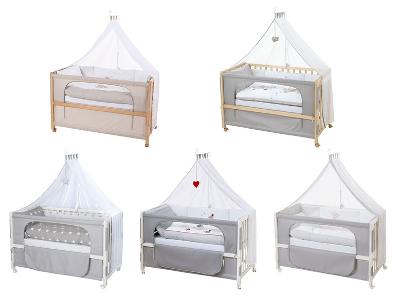 Verschillende babybedden met muskietennetten