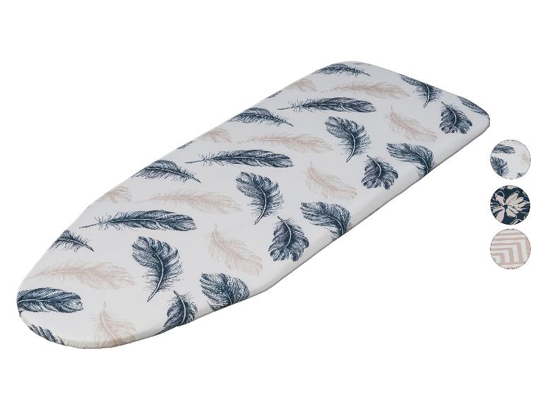 Strijkplankhoes met verenpatroon.