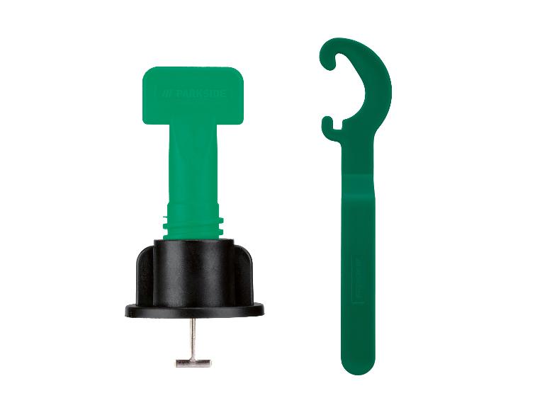 Parkside tegelspreider met gereedschap.