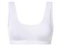 Witte geribbelde sportbeha of bralette.