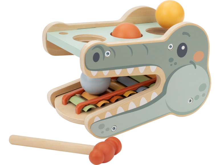 Houten krokodillenspeelgoed met hamer, ballen en xylofoon.