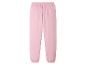 Roze sweatpants.