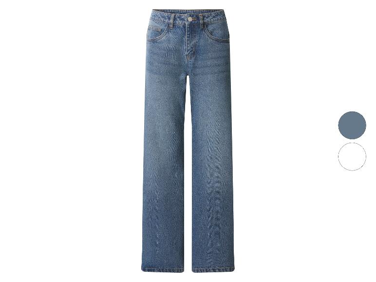 Blauwe straight-leg jeans, met twee kleurcirkels ernaast.