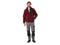 Een man in een rood-zwart fleecejack en een grijze werkbroek.