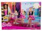 Barbie adventskalender met een Barbiepop en accessoires.