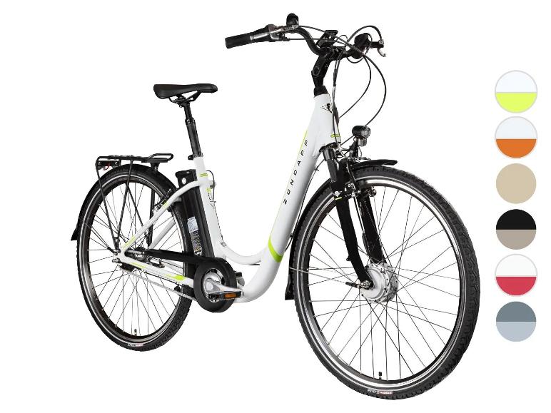 Witte elektrische fiets met lage instap en kleurenpalet aan de zijkant.