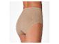 Beige geribbelde corrigerende slip met hoge taille op een model