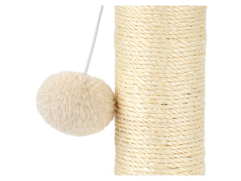 Krabpaal met sisaltouw en een pluizige bal voor katten.