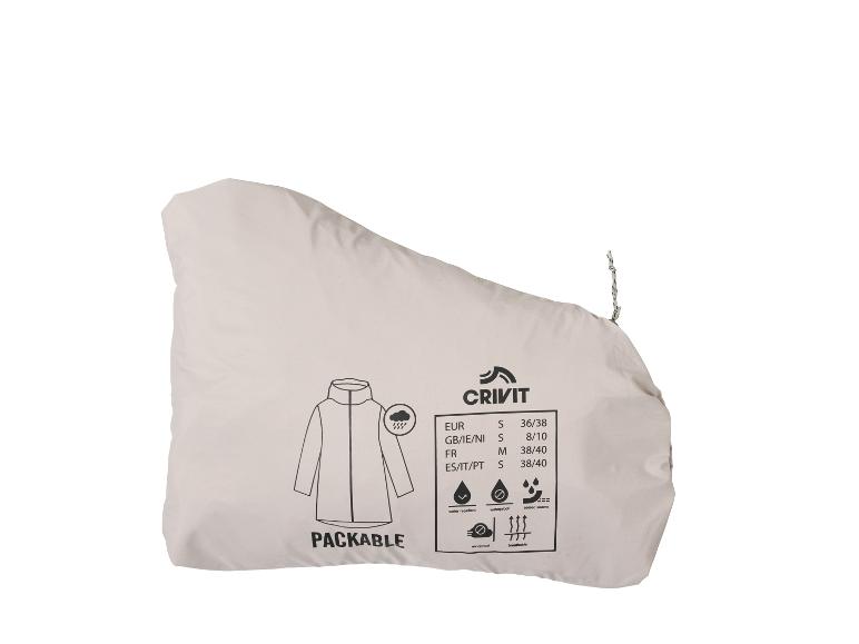 Opvouwbare regenjas in een zakje met maattabel en functie-iconen voor waterafstotend, waterdicht, gesealde naden, winddicht en ademend vermogen.