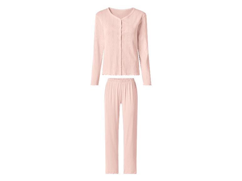 Roze pyjamaset met lange mouwen en broek met rucheszomen.