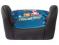 Een autostoel met Paw Patrol motief.