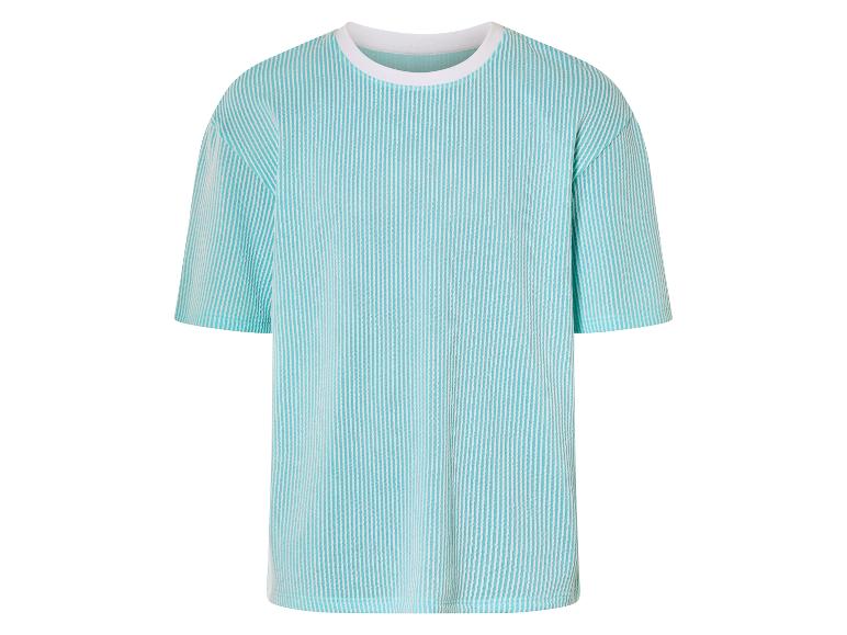 Turquoise T-shirt met witte strepen, oversized pasvorm.