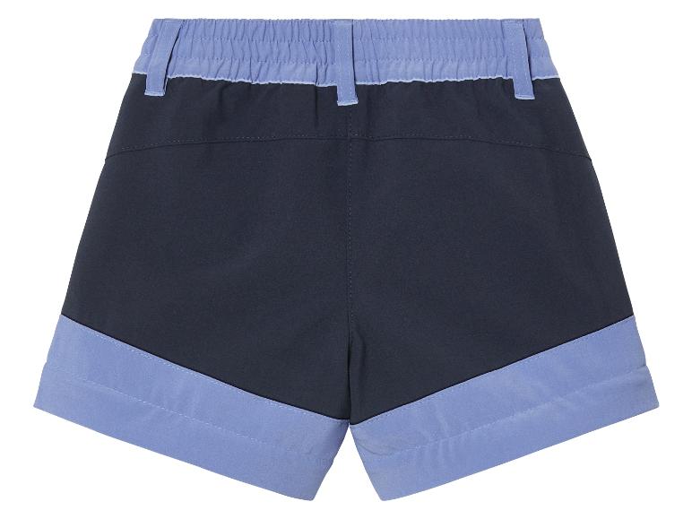 Donkerblauwe korte broek met blauwe details.