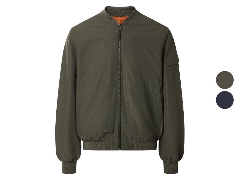Heren bomberjack in olijfgroen met oranje voering en twee kleuropties.