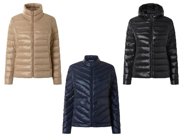 Drie gewatteerde jassen: beige, marineblauw en zwart met capuchon.