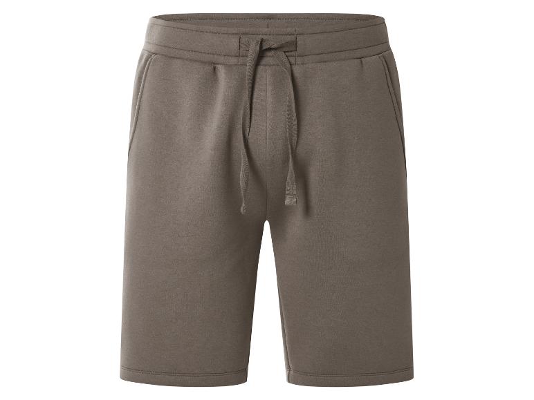 Bruine sweatshorts met trekkoord in de taille.
