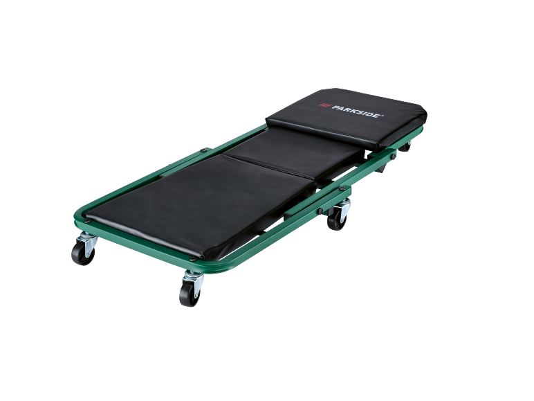Groene werkplaatsligkar met wielen en zwarte bekleding.