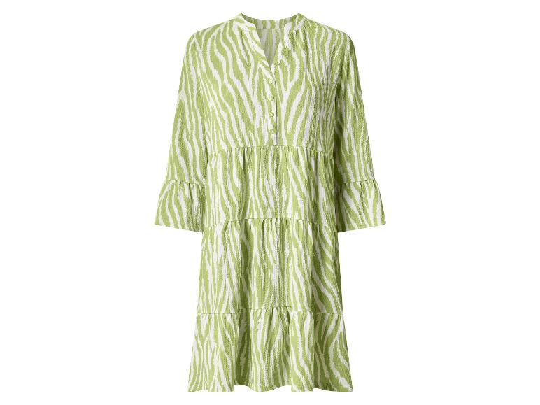 Dames midi-jurk met groen-witte zebraprint, 3/4 mouwen en een overhemdkraag.