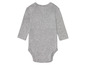 Grijze baby romper met lange mouwen.