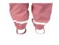 Roze kinderregenbroek met reflecterende details en voetlussen.