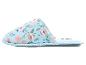 Lichtblauwe pantoffels met bloemenprint van roze bloemen