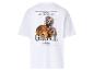 Wit T-shirt met een grafische print van een basketballer en de tekst 'G.O.A.T.'