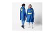 Lidl blauwe regenponcho's; mannelijk en vrouwelijk model.