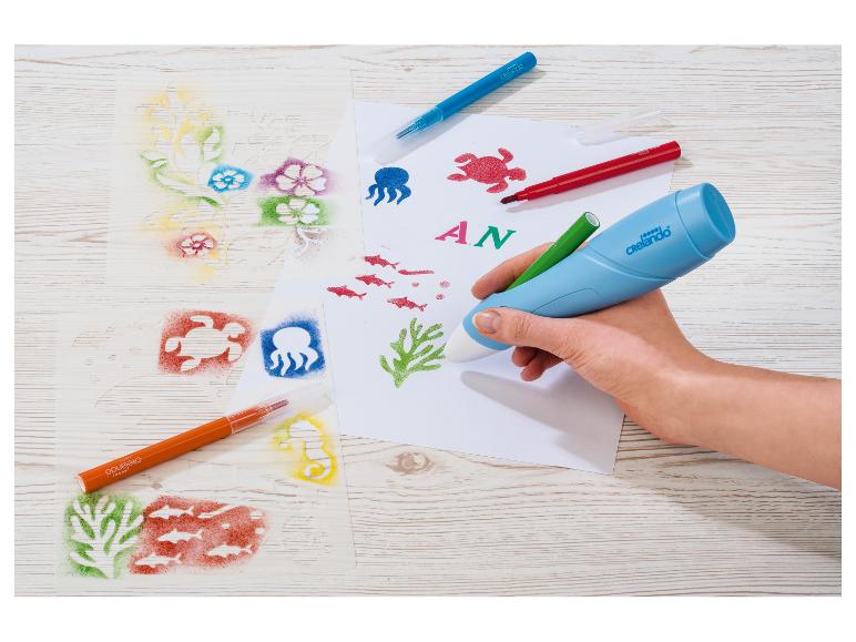 Crelado sjabloon- en pennenset voor kunst, met maritieme en bloementhema's.