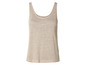 Een lichtbeige tanktop met een ronde hals.
