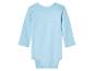 Lichtblauwe baby romper met lange mouwen.