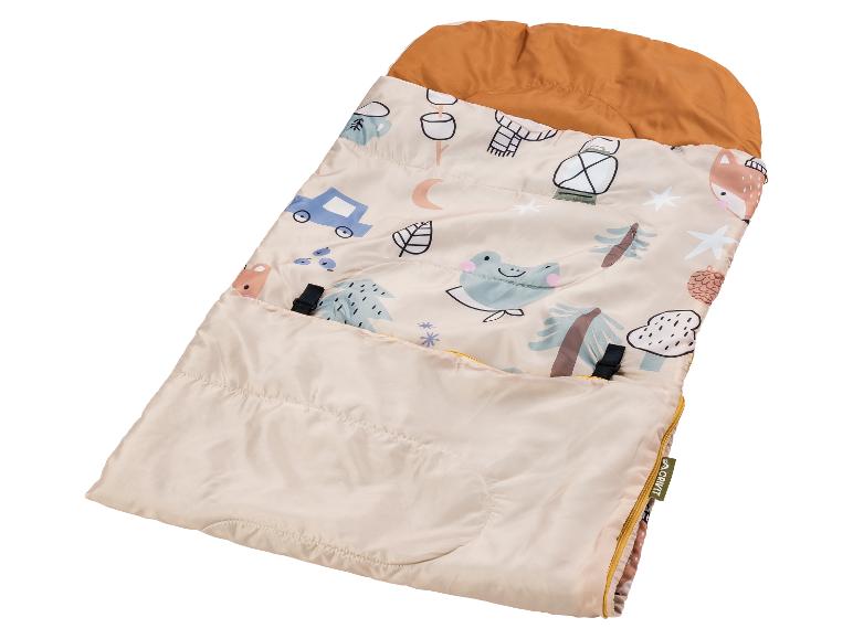 Babyslaapzak met dieren- en autodesigns, in beige en oranje tinten.